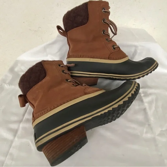 SOREL Slimpack Lace II Boots - Size 8 - Picture 7 of 16